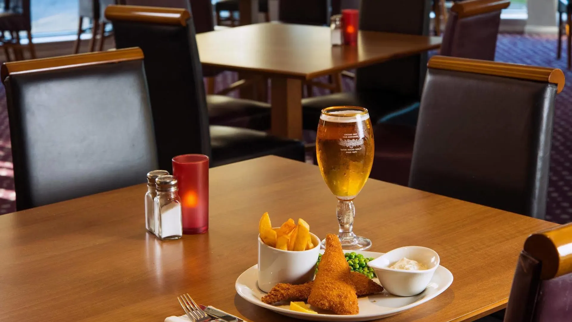 Hotel Holiday Inn Express Cambridge By Ihg