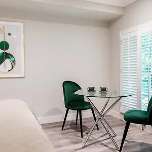 3* Apart-hotel The Regent