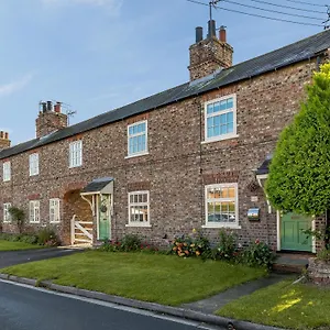 https://kumincyde.yorkshirehotels.net