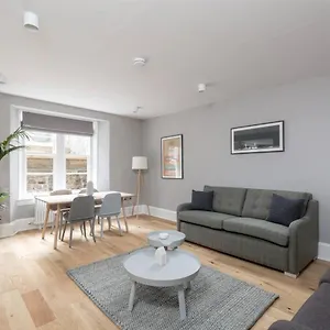 https://luxury-georgian-city-centre-apartment.edinburghhotelsuk.org