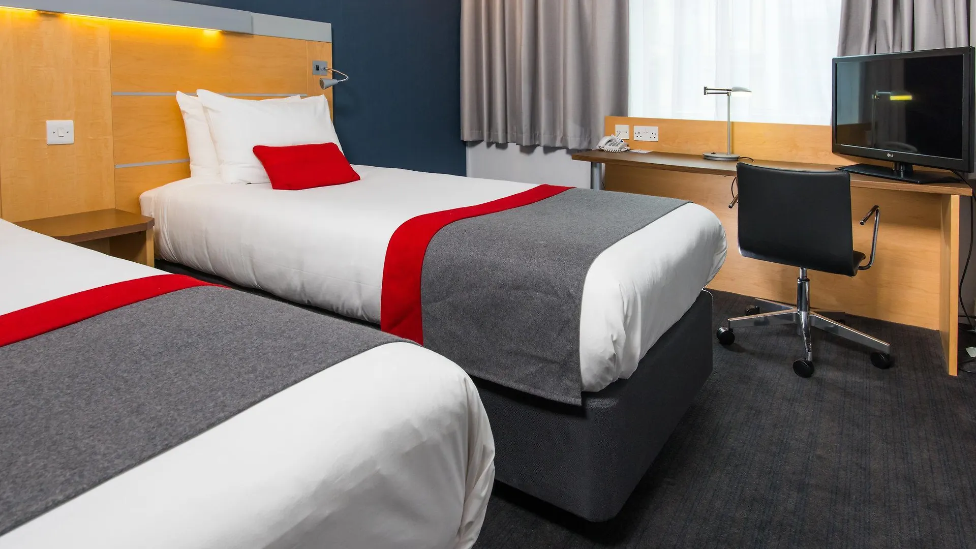 Holiday Inn Express Cambridge By Ihg Otel