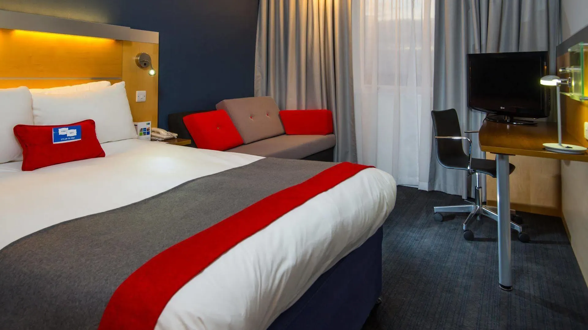 Holiday Inn Express Cambridge By Ihg 3*, Cambridge (Cambridgeshire)